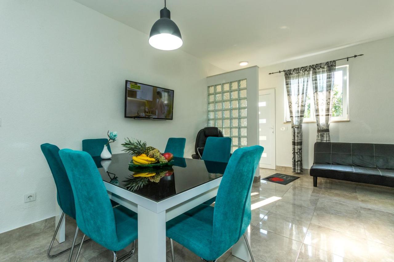 Bluesun Sibenik Apartments מראה חיצוני תמונה
